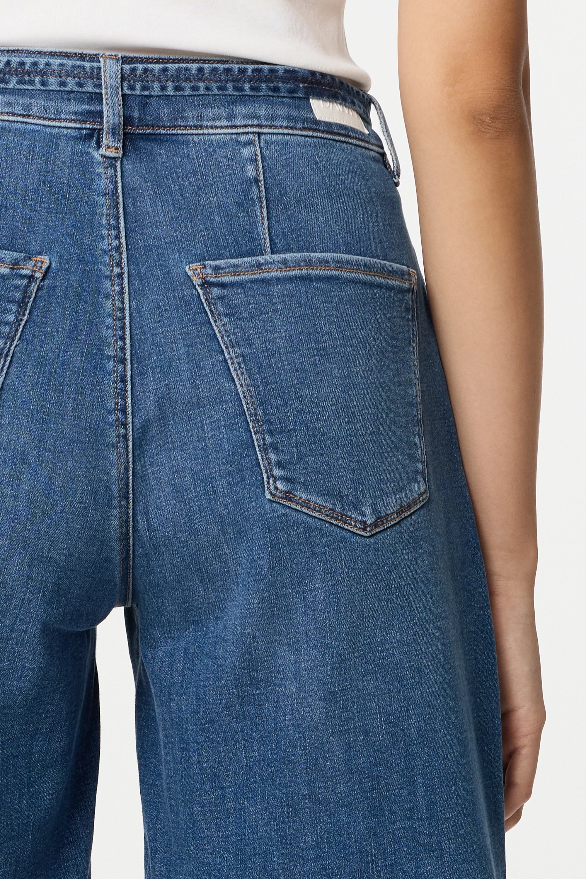 BLINKY Soft Denim - Shorts - Medium Blue